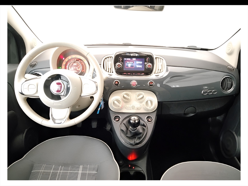 GuidiCar - FIAT 500 (2015--->) 2016 500 (2015-->) - 500 1.2 EasyPower Lounge Usato