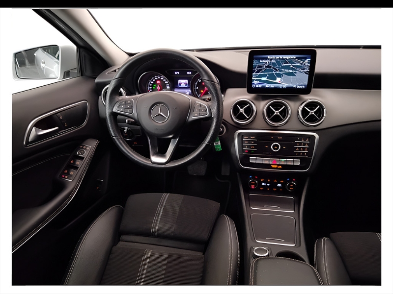 GuidiCar - Mercedes Classe GLA   (X156) 2019 Classe GLA   (X156) - GLA 200 d Automatic Sport Usato