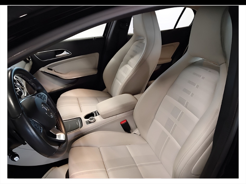 GuidiCar - Mercedes Classe GLA   (X156) 2017 GLA          (X156) - GLA 220 d Automatic 4Matic Sport Usato
