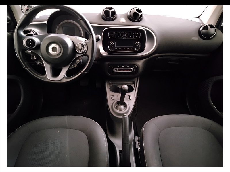 GuidiCar - SMART fortwo 3ª s. (C453) 2019 fortwo 3ªs.(C/A453) - fortwo 70 1.0 twinamic Passion Usato