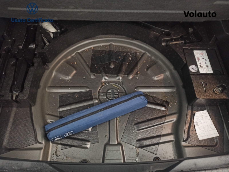 GuidiCar - VOLKSWAGEN T-Roc 2018 T-Roc - T-Roc 2.0 TDI SCR 150 CV DSG 4MOTION Advanced BlueMo Usato