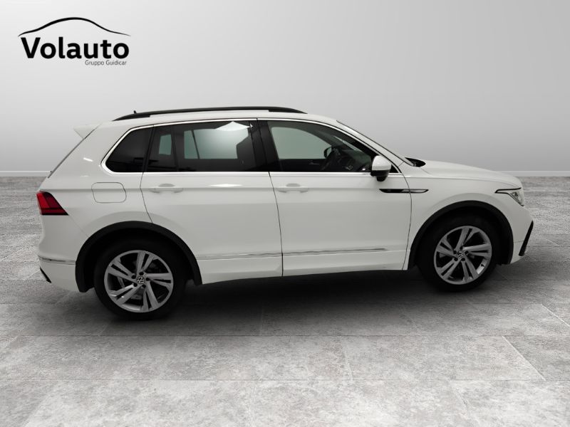 GuidiCar - VOLKSWAGEN Tiguan II 2021 2021 Tiguan 1.5 tsi act R-Line 150cv dsg Usato