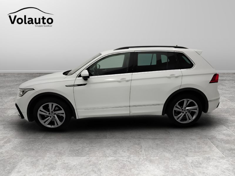 GuidiCar - VOLKSWAGEN Tiguan II 2021 2021 Tiguan 1.5 tsi act R-Line 150cv dsg Usato