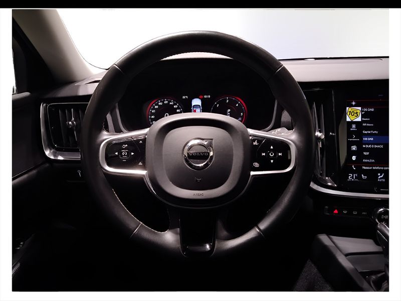 GuidiCar - VOLVO V60 II N1 2019 V60 II N1 2.0 D3 Business Plus awd geartronic my20 Usato