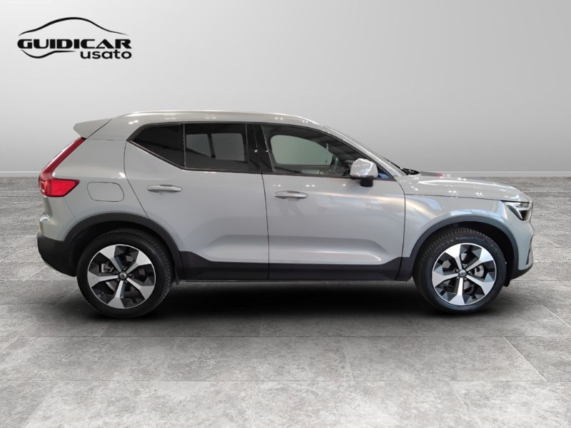 GuidiCar - VOLVO XC40 2023 2024 XC40 2.0 b3 Core auto Usato