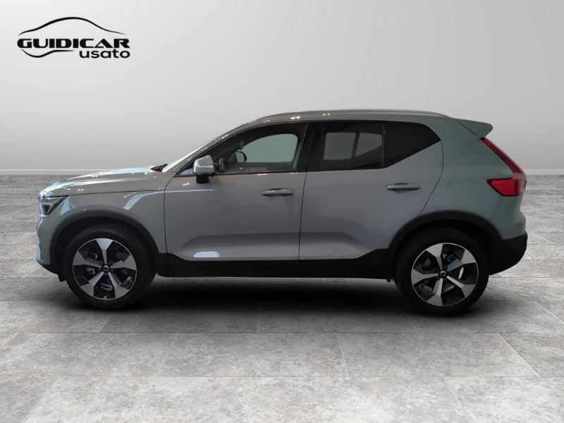 GuidiCar - VOLVO XC40 2023 2024 XC40 2.0 b3 Core auto Usato