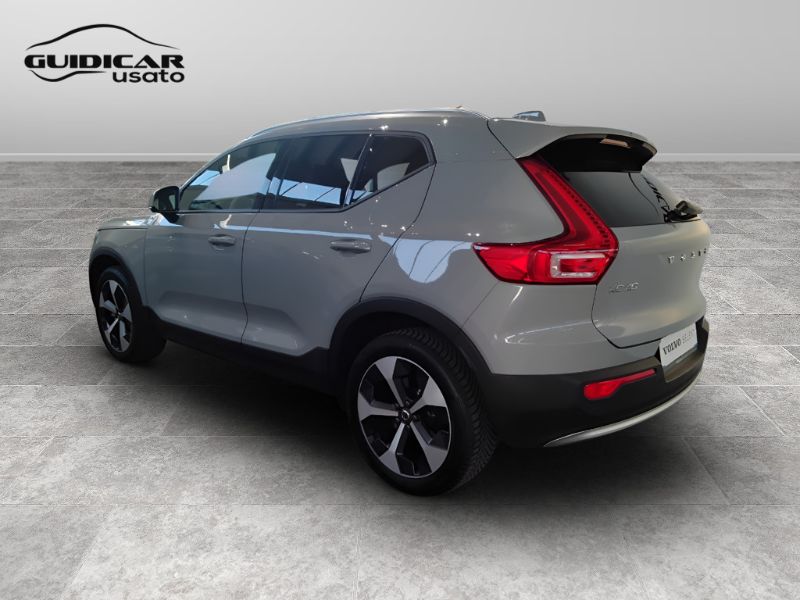 GuidiCar - VOLVO XC40 2023 2024 XC40 2.0 b3 Core auto Usato