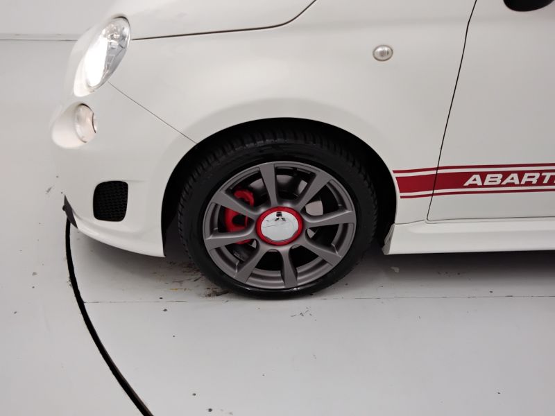 GuidiCar - ABARTH 500/595 2016 595 1.4 16v t. t-jet 140cv Usato