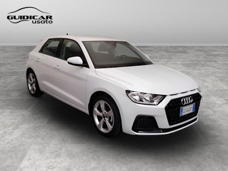 GuidiCar - AUDI A1 II 2019 Sportback 2022 A1 Sportback 25 1.0 tfsi Admired s-tronic my20 Usato