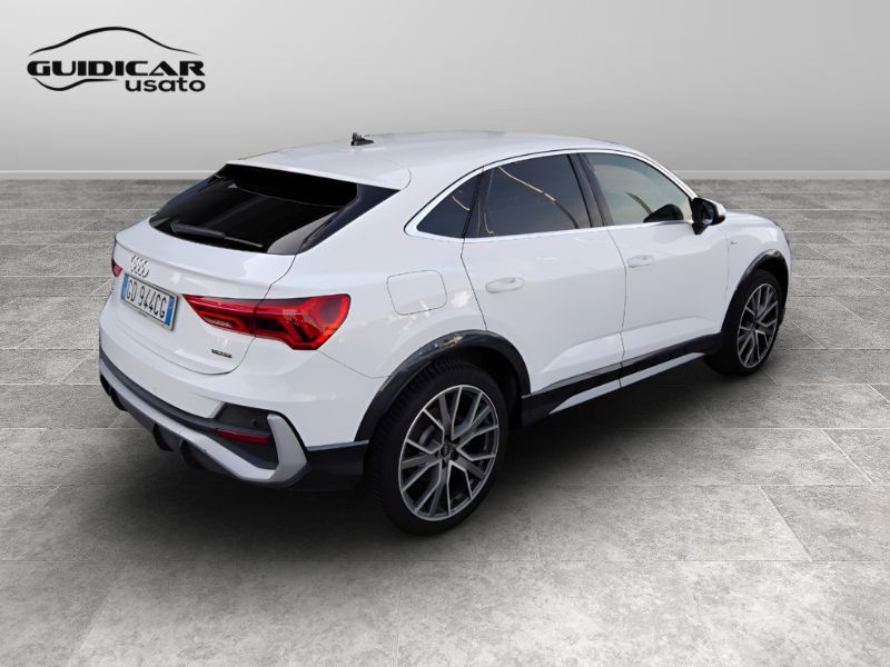 GuidiCar - AUDI Q3 2019 Sportback 2021 Q3 Sportback 40 2.0 tdi S line edition quattro 200cv s-tronic Usato