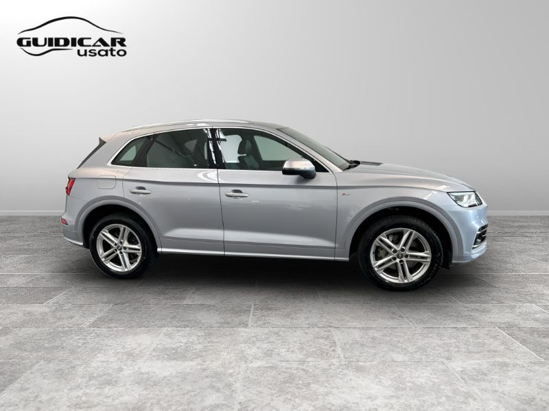 GuidiCar - AUDI Q5 II 2017 2020 Q5 40 2.0 tdi S Line Plus quattro 190cv s-tronic Usato