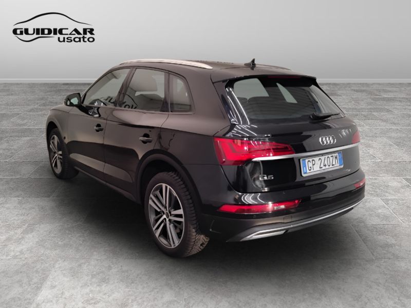 GuidiCar - AUDI Q5 2023 Q5 40 2.0 tdi mhev 12V Business quattro s tronic Usato