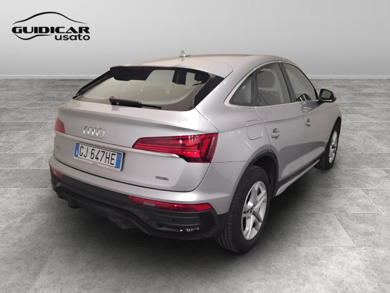 GuidiCar - AUDI Q5 2022 Q5 Sportback 40 2.0 tdi mhev 12V quattro s tronic Usato