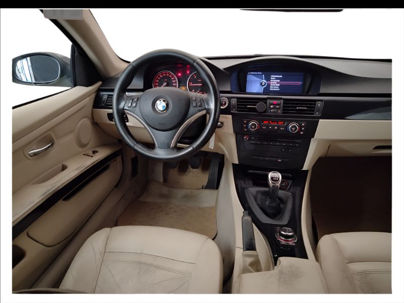 GuidiCar - BMW Serie 3 2009 320d Coupe Attiva 177cv Usato