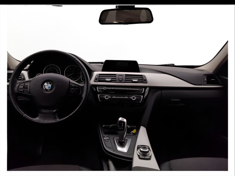 GuidiCar - BMW Serie 3 2015 320d Touring Business Advantage auto Usato