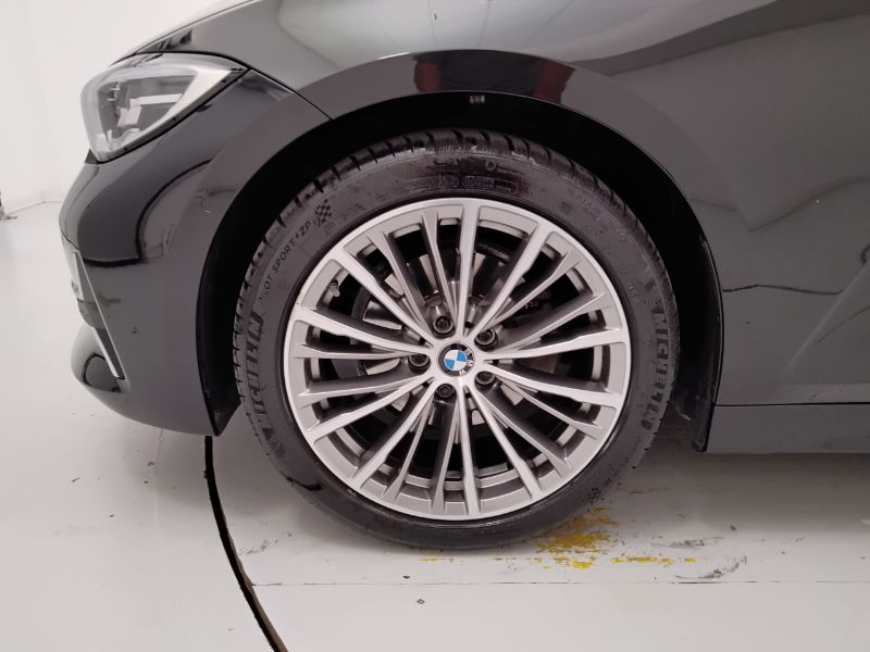 GuidiCar - BMW Serie 3 G21 2019 Touring 2019 320d Touring Luxury auto Usato