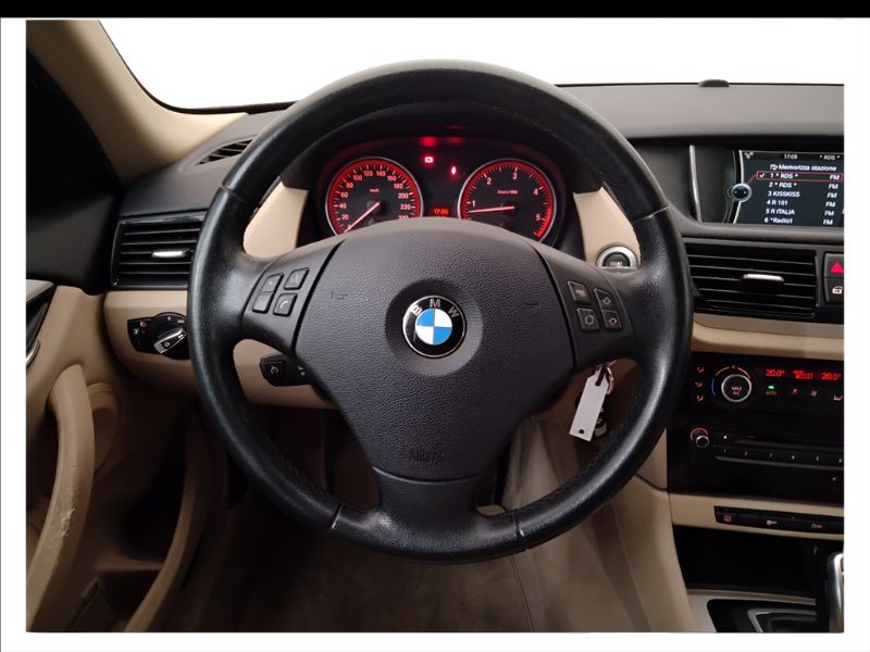 GuidiCar - BMW X1 2014 X1 sdrive16d xLine Usato