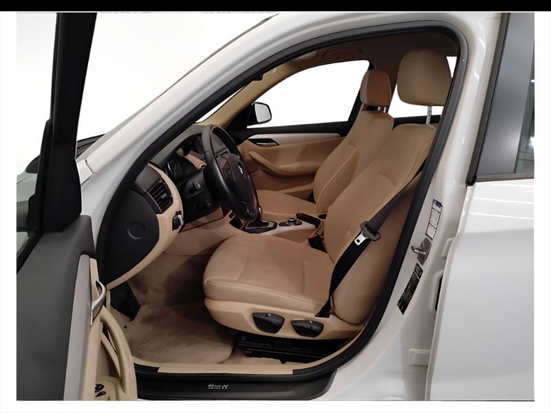 GuidiCar - BMW X1 2014 X1 sdrive16d xLine Usato