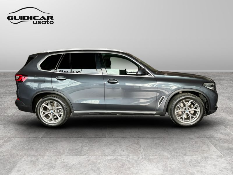 GuidiCar - BMW X5 2021 X5 xdrive45e xLine auto Usato