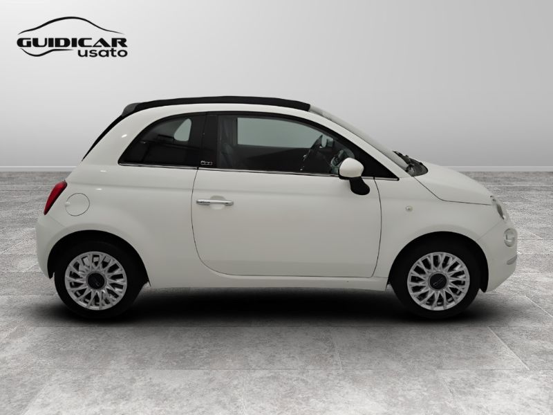 GuidiCar - FIAT 500C III 2015 2016 500C 1.2 Lounge 69cv dualogic Usato