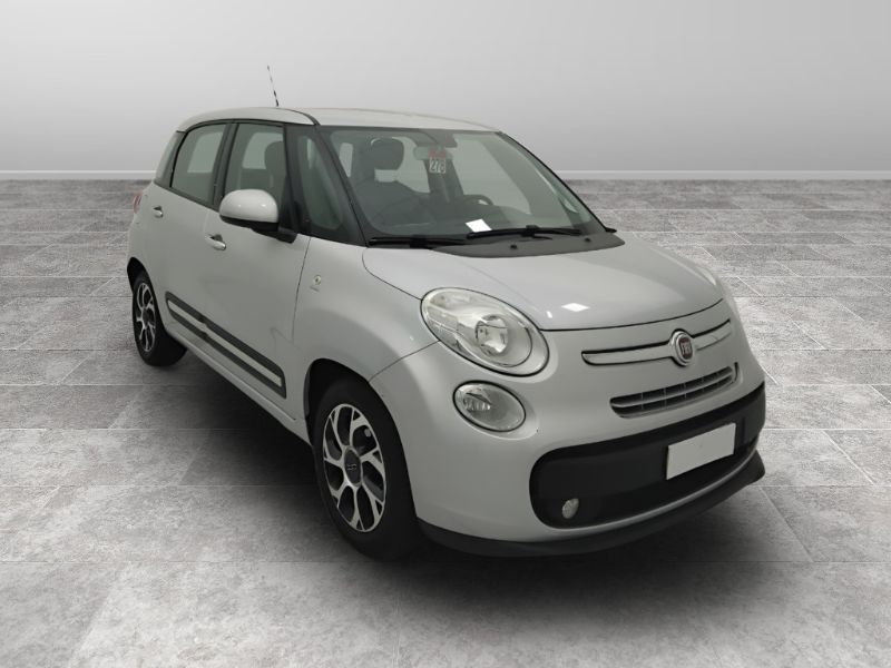 GuidiCar - FIAT 500 2017 500L 1.3 mjt Lounge 95cv dualogic Usato