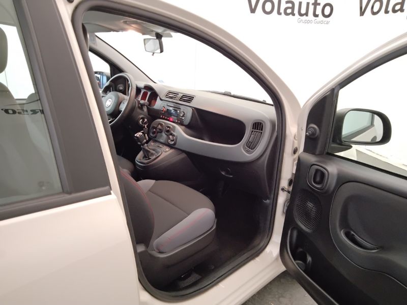 GuidiCar - FIAT Panda III 2012 2017 Panda 1.2 Easy 69cv E6 Usato