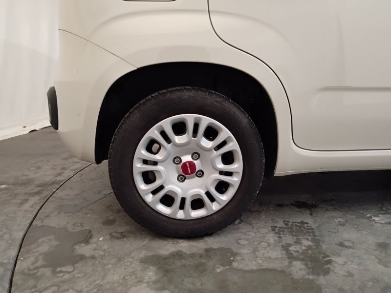 GuidiCar - FIAT Panda III 2012 2017 Panda 1.2 Easy 69cv E6 Usato