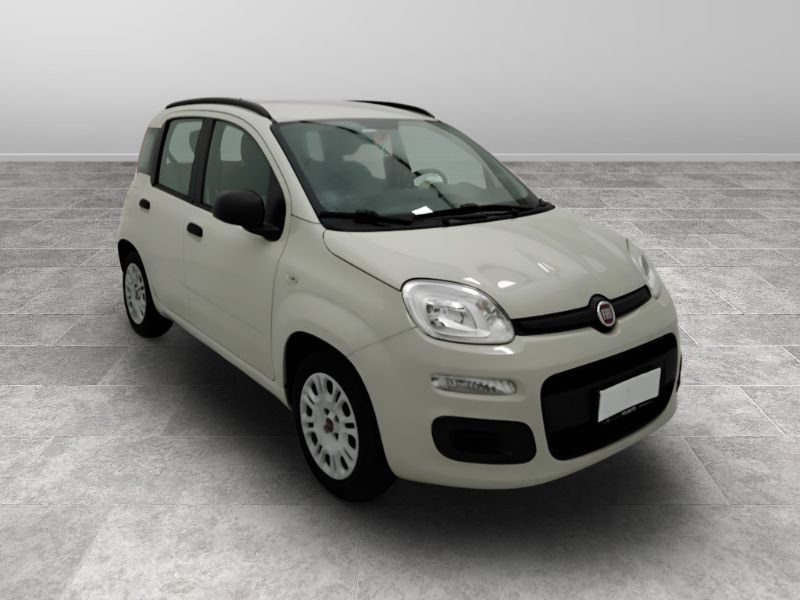 GuidiCar - FIAT Panda 2015 Panda 1.2 easypower Easy Gpl 69cv E6 Usato