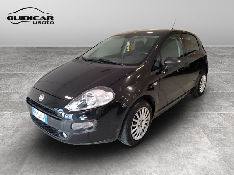 GuidiCar - FIAT Punto 2018 Punto 1.2 Lounge 5p E6 Usato