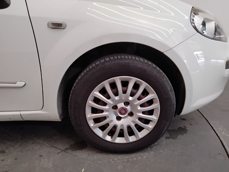 GuidiCar - FIAT Punto III 2012 2013 Punto 1.2 Street 5p E6 Usato