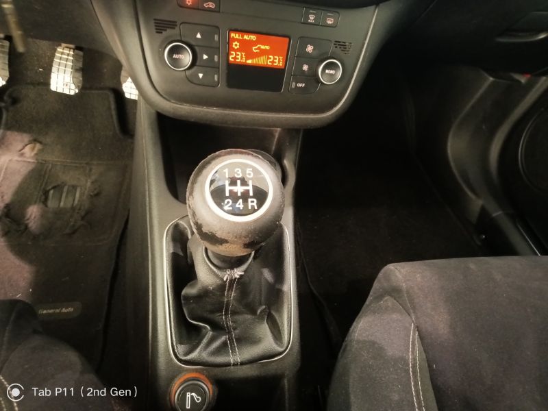 GuidiCar - FIAT Punto 2012 Punto 3p 1.4 m-air 16v t. Lounge s&s 135cv Usato