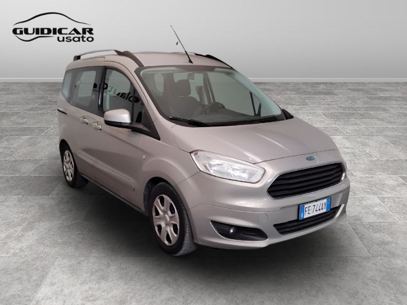 GuidiCar - FORD Tourneo Courier E6 2016 2016 tourneo courier 1.0 ecob. 100cv plus E6 Usato