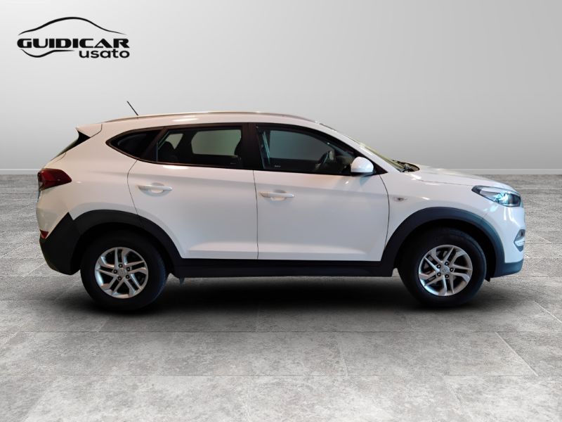 GuidiCar - HYUNDAI Tucson II 2015 2016 Tucson 1.6 gdi Comfort 2wd Usato