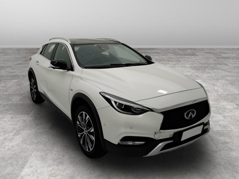 GuidiCar - INFINITI QX30 2017 QX30 2.2d Premium Tech awd dct Usato