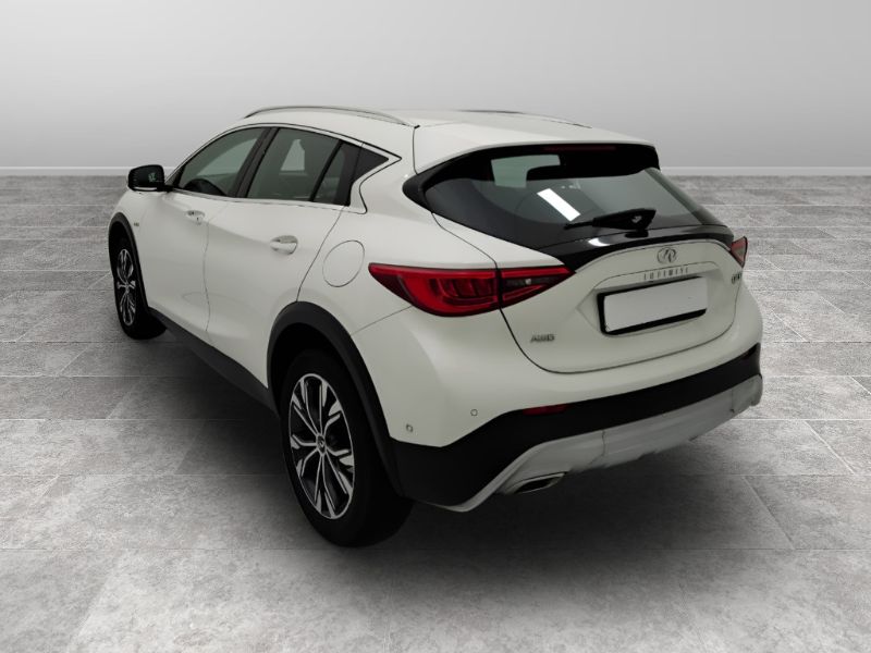 GuidiCar - INFINITI QX30 2017 QX30 2.2d Premium Tech awd dct Usato