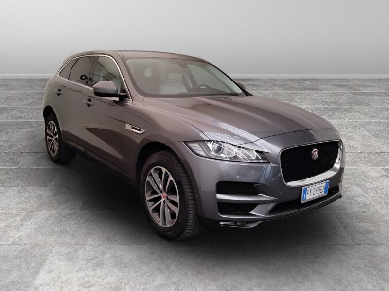 GuidiCar - JAGUAR F-Pace 2015 2019 F-Pace 2.0d i4 R-Sport awd 180cv auto my19 Usato