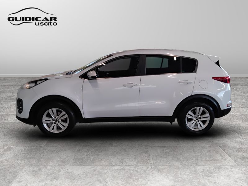 GuidiCar - KIA Sportage IV 2016 2017 Sportage 1.7 crdi Cool Navi 2wd 115cv Usato