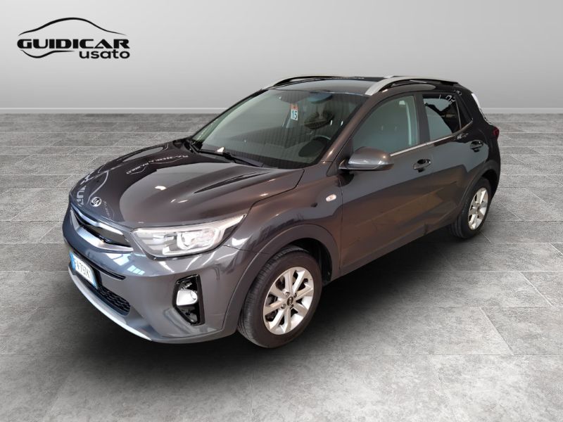 GuidiCar - KIA Stonic 2019 Stonic - Stonic 1.4 MPI EcoGPL Style Usato