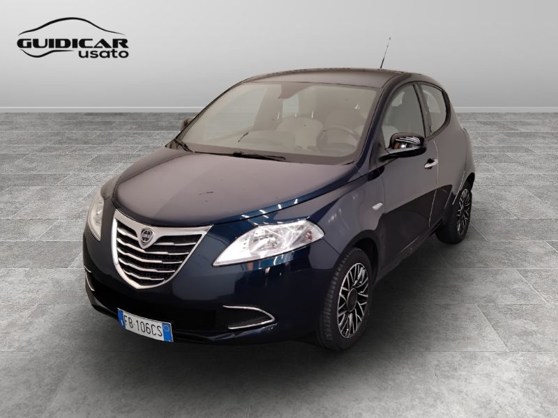 GuidiCar - LANCIA Ypsilon III 2011 2015 Ypsilon 1.2 8v Platinum 69cv E6 Usato