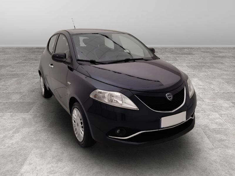 GuidiCar - LANCIA Ypsilon III 2015 2016 Ypsilon 1.3 mjt Gold s&s 95cv my16 Usato