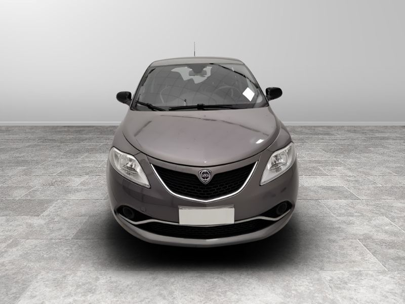 GuidiCar - LANCIA Ypsilon III 2015 2016 Ypsilon 1.3 mjt Gold s&s 95cv Usato