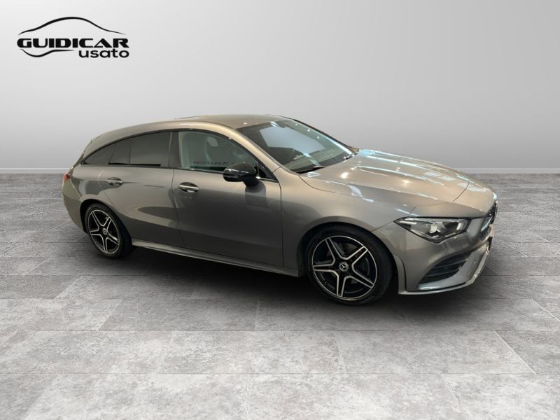 GuidiCar - Mercedes CLA 2020 CLA Shooting Brake 200 d Premium 4matic auto Usato