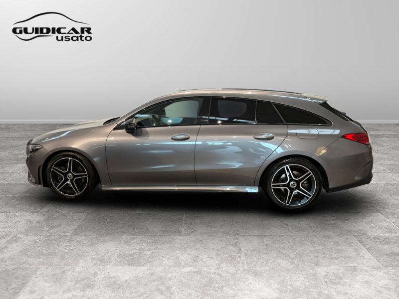 GuidiCar - Mercedes CLA 2020 CLA Shooting Brake 200 d Premium 4matic auto Usato