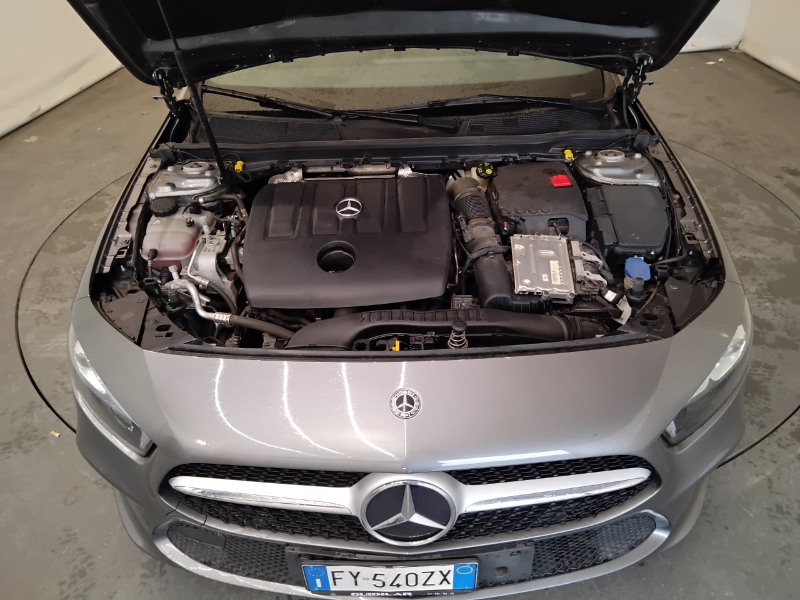 GuidiCar - Mercedes Classe A     (W177) 2020 Classe A     (W177) - A 180 d Automatic Business Usato