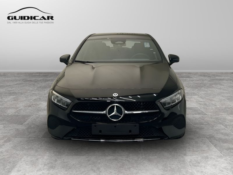 GuidiCar - MERCEDES BENZ Classe a 1 A 180 Sport auto Nuovo