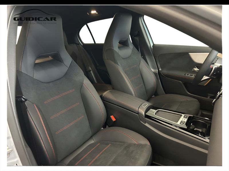 GuidiCar - MERCEDES BENZ Classe a 1 A 180 d Automatic Nuovo