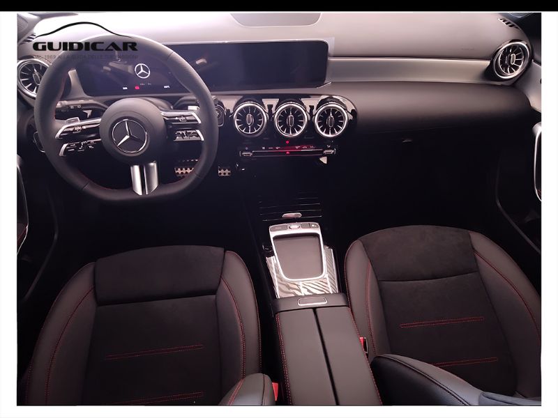 GuidiCar - MERCEDES BENZ CLASSE A 1 A 180 d Automatic Nuovo