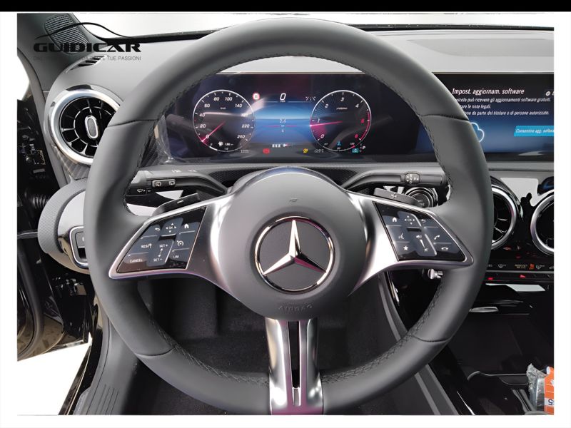 GuidiCar - MERCEDES BENZ Classe a 1 A 180 d Automatic PROGRESSIVE ADVANCED Nuovo