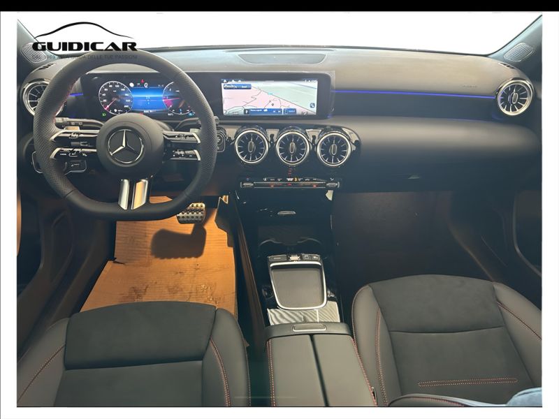 GuidiCar - MERCEDES BENZ Classe a 1 A 200 d Automatic AMG Line ADVANCED PLUS Nuovo