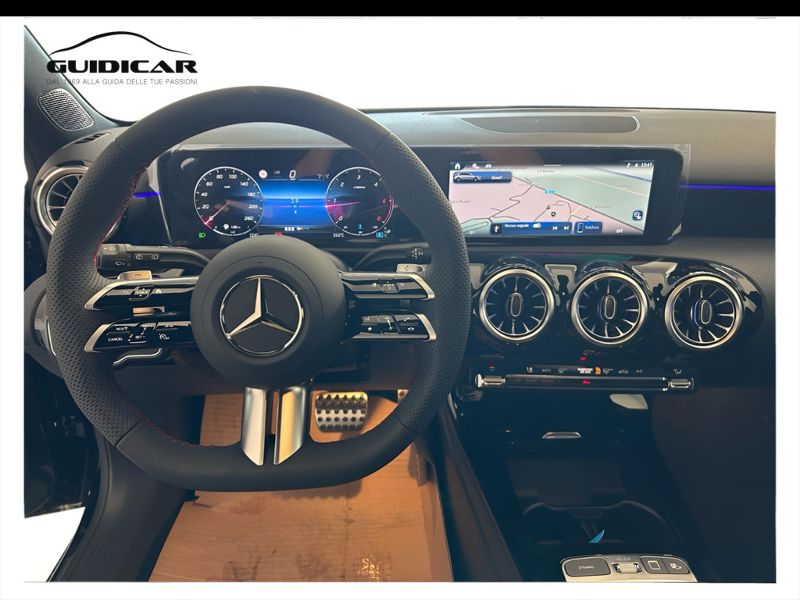 GuidiCar - MERCEDES BENZ Classe a 1 A 200 d Automatic AMG Line ADVANCED PLUS Nuovo